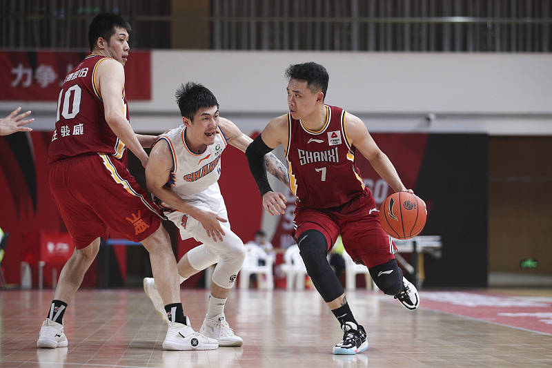 包含NBA总决赛倒计时；深圳男篮今晨豪取连胜；细节引发关注；底气十足；医务组通报恢复的词条